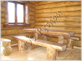 Рубленая деревянная мебель для бани