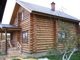Полутораэтажный деревянный дом по индивидуальному проекту